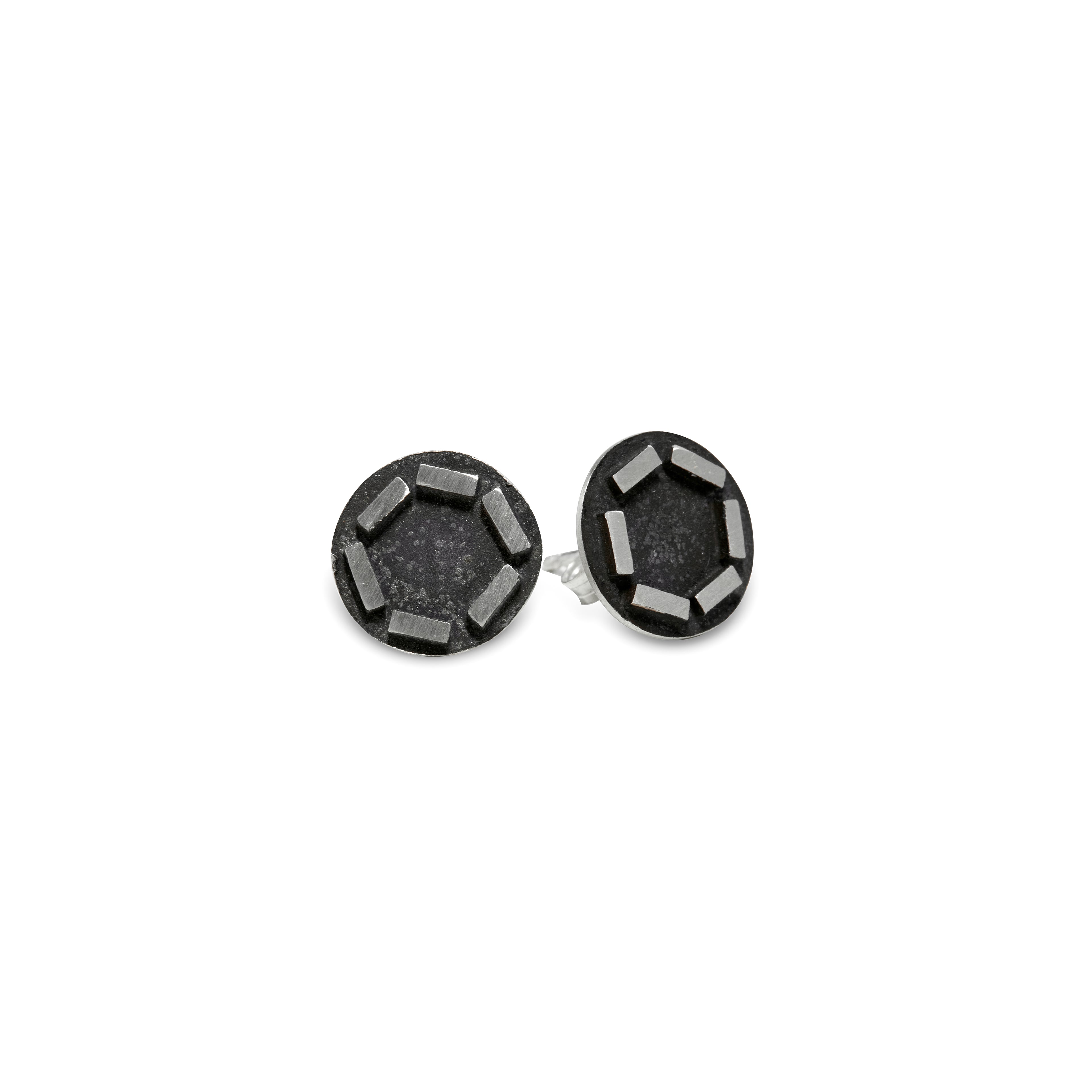 Round Stitch Studs