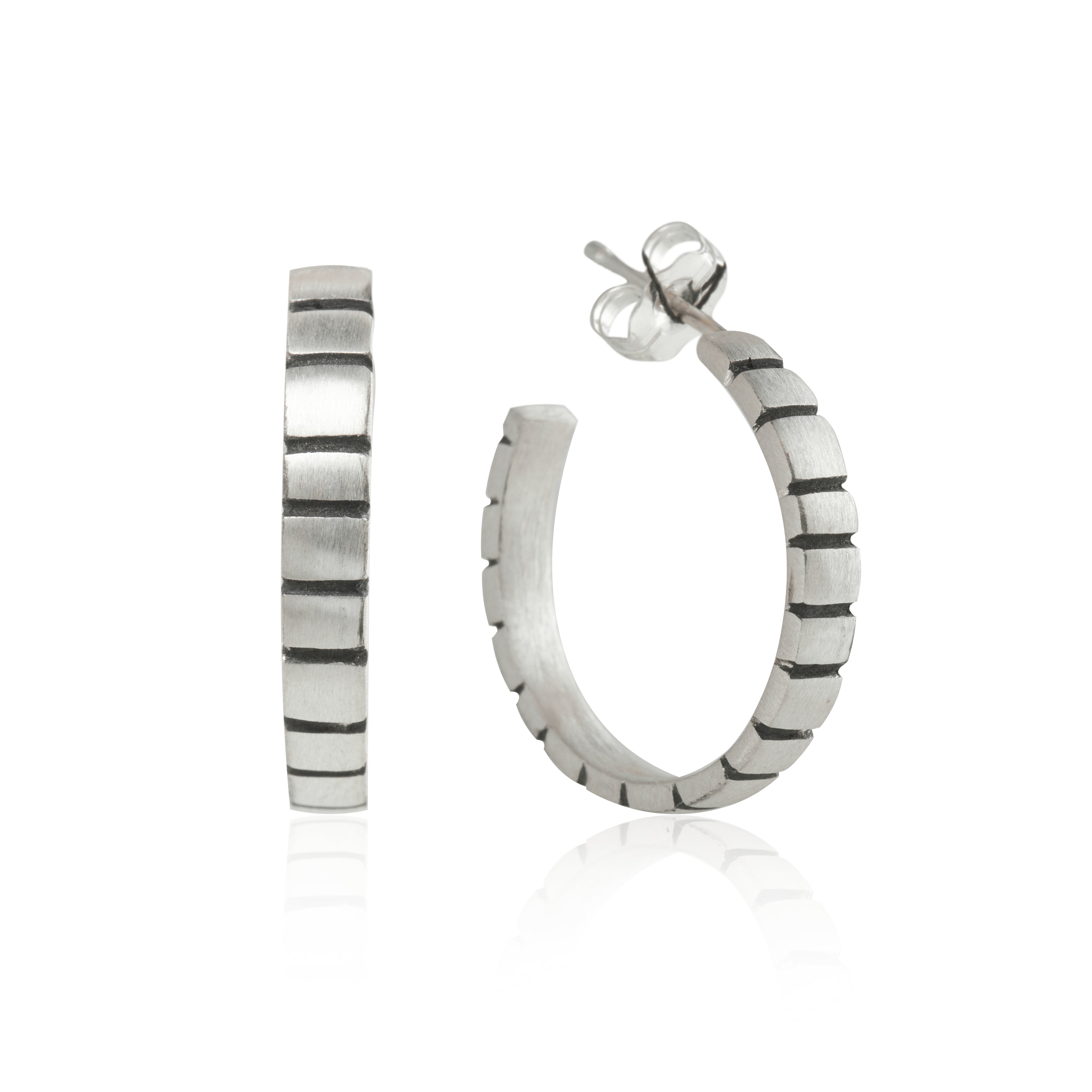Stacked Squares Hoops
