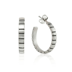 Stacked Squares Hoops