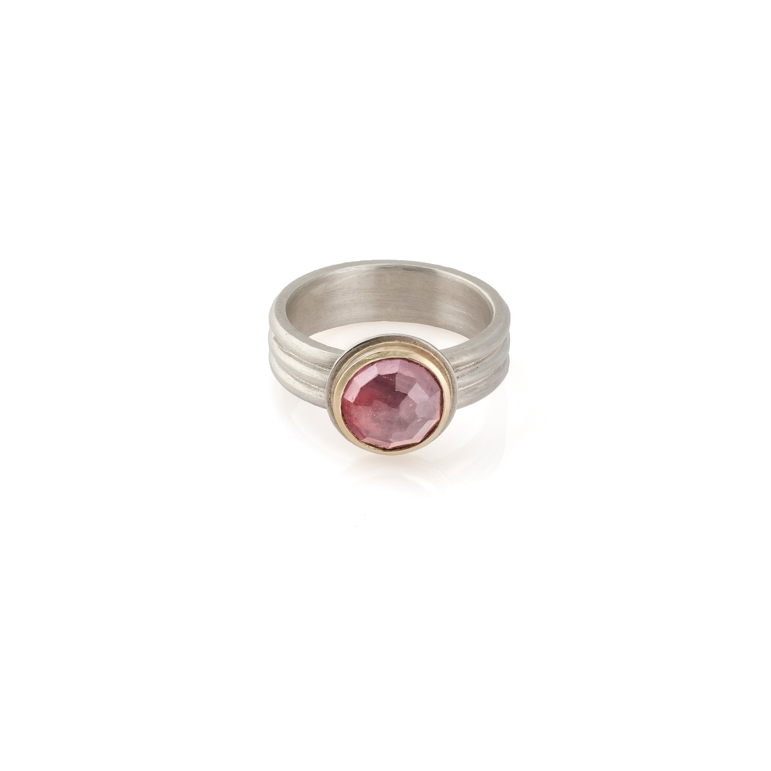 Round Pink Sapphire