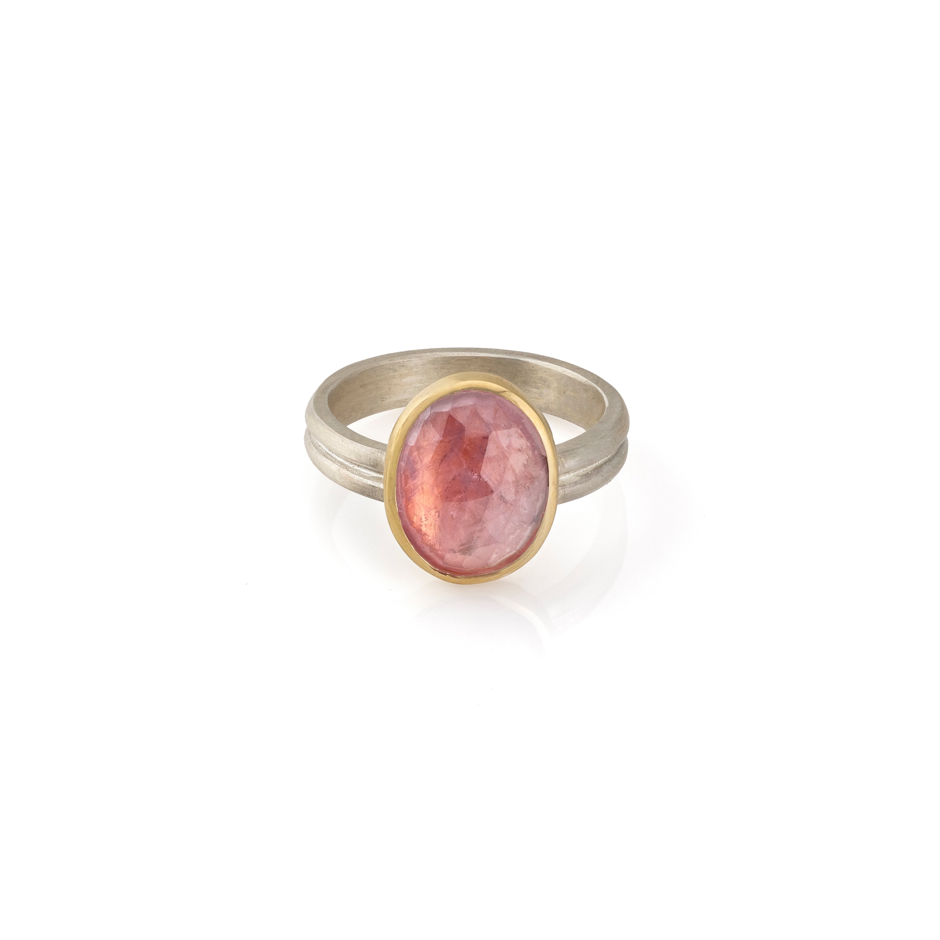Oval Peachy Pink Sapphire